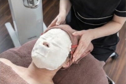 パールアディクトコース施術風景